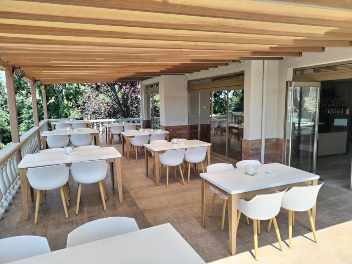 リメナリア Gardenアパートホテル エクステリア 写真